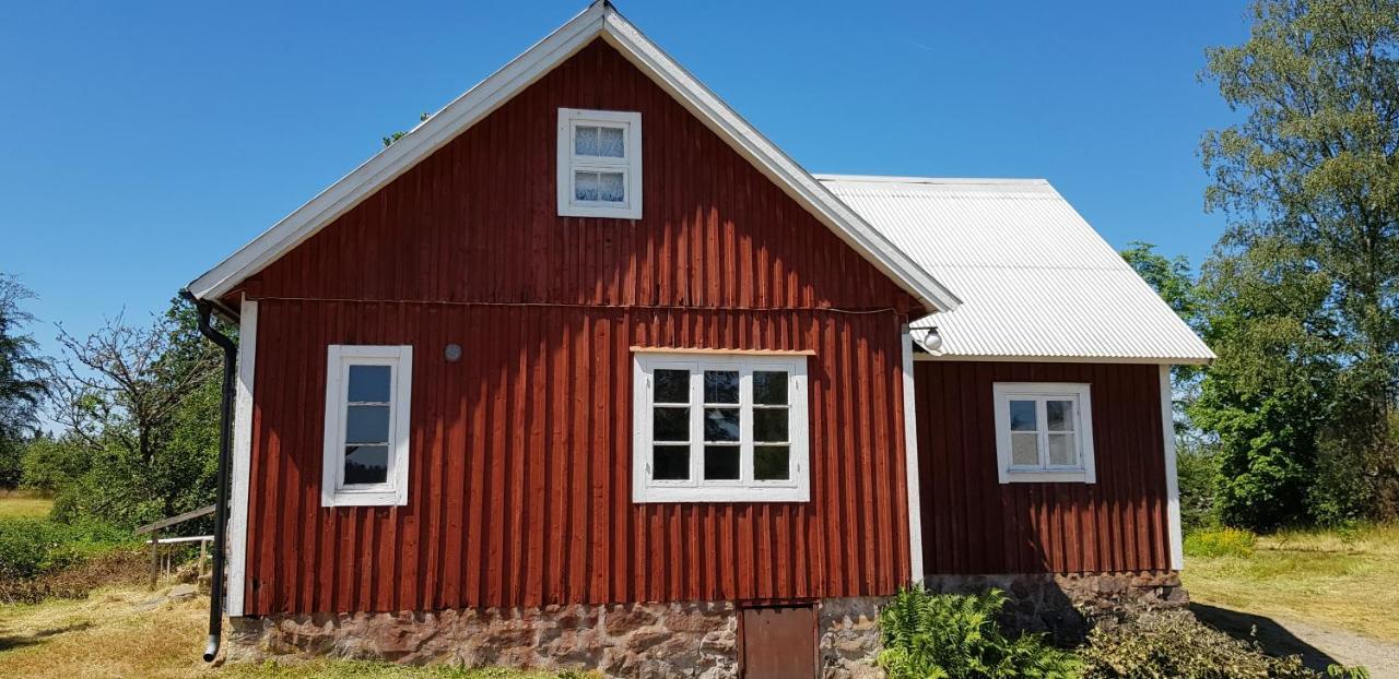 Stroenhult Farmhouse By The Lake Stronhult Exterior foto